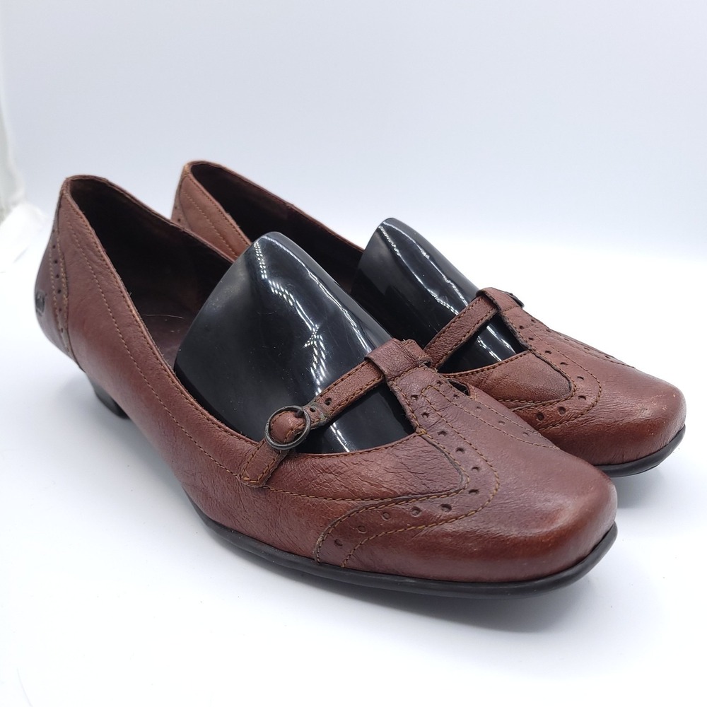 Born Mary Jane Shoes Women Size 9.5 M Brown Leather Brogue Low Heel W6428 - Picture 2 of 12